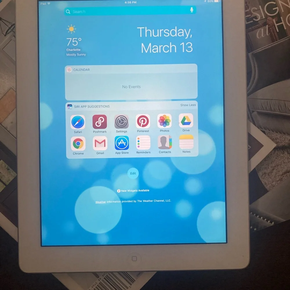 Apple Silver iPad Sleek Design Premium Materials
